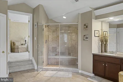 $2,175,000 | 104 Meadowview Drive, Doylestown, PA 18902