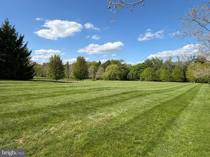 $2,175,000 | 104 Meadowview Drive, Doylestown, PA 18902