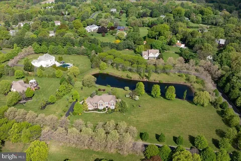 $2,175,000 | 104 Meadowview Drive, Doylestown, PA 18902