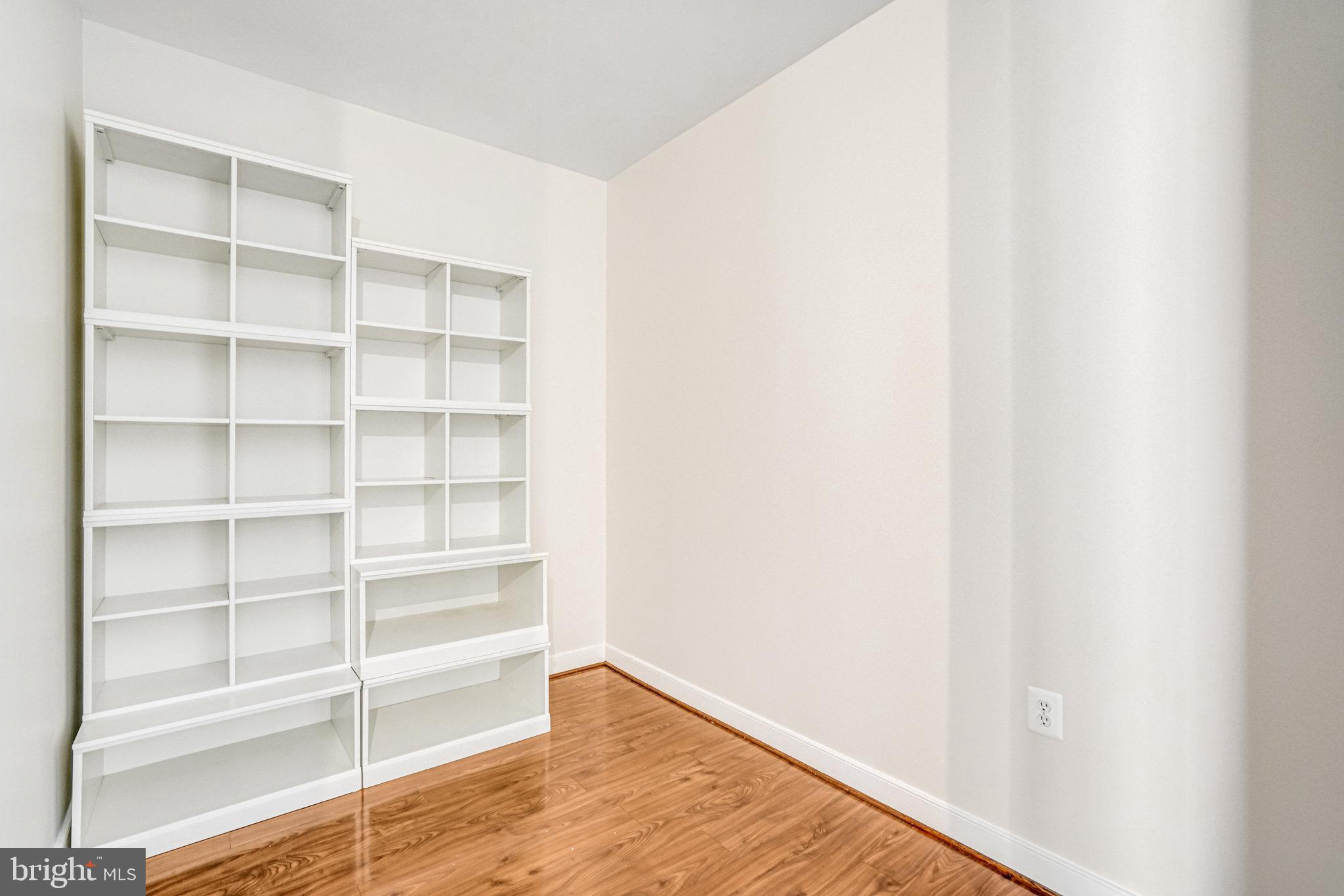 820 North Pollard Street, Unit 915 Arlington, VA 22203 - Photo 11 of 30 a view of a room with empty racks