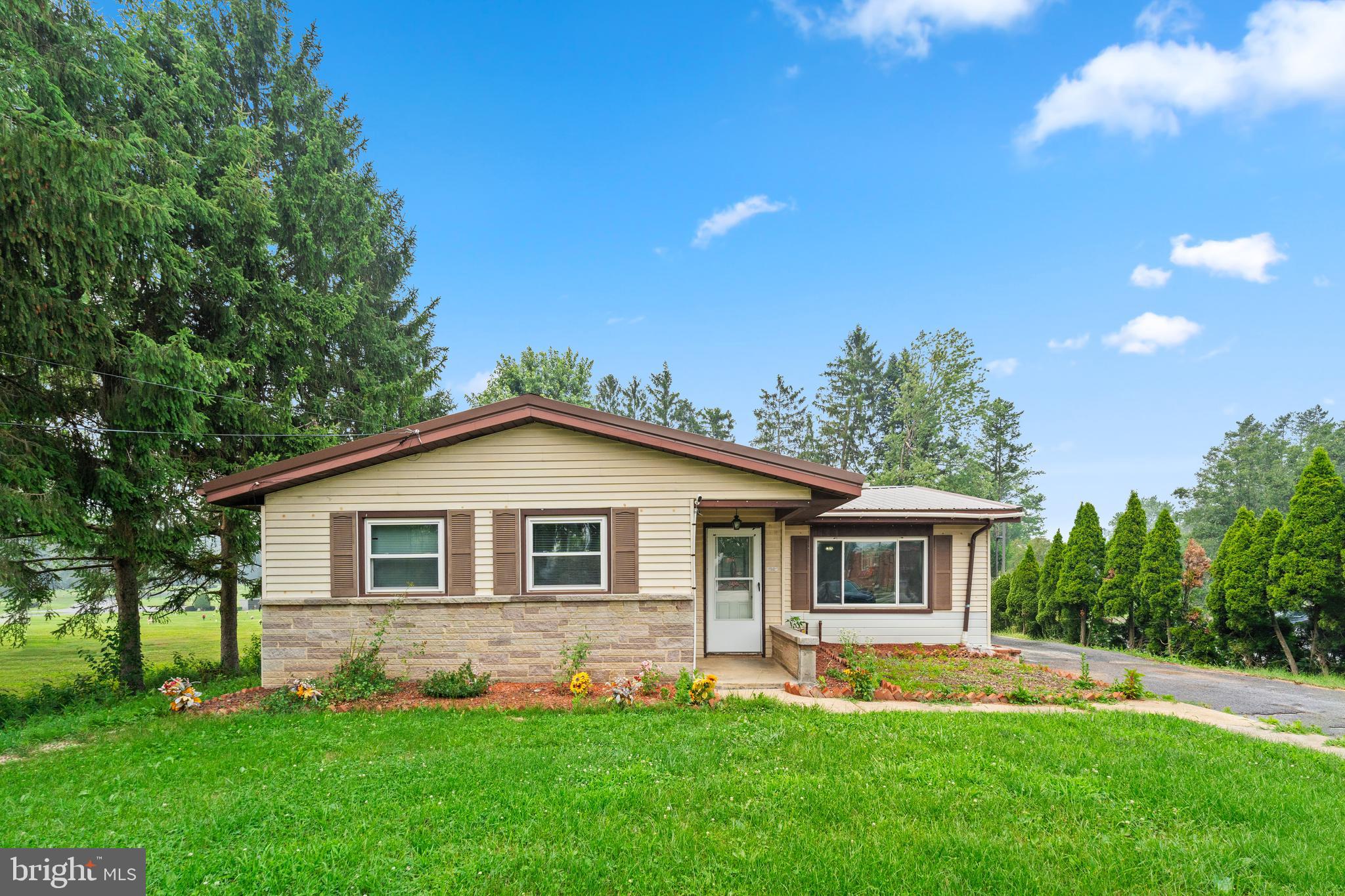 1911 Ritner Highway Carlisle, PA 17013 - Photo 2 of 29 Gallery Image 2