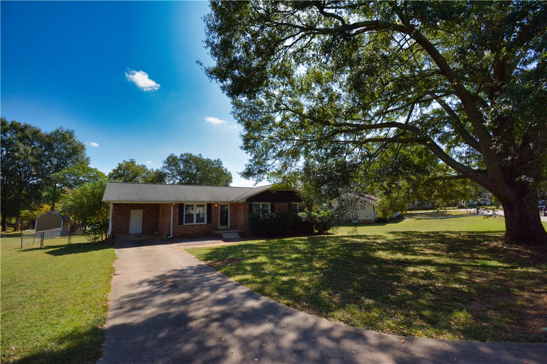 2106 Rush Street Anderson, SC 29621 - Photo 2 of 22