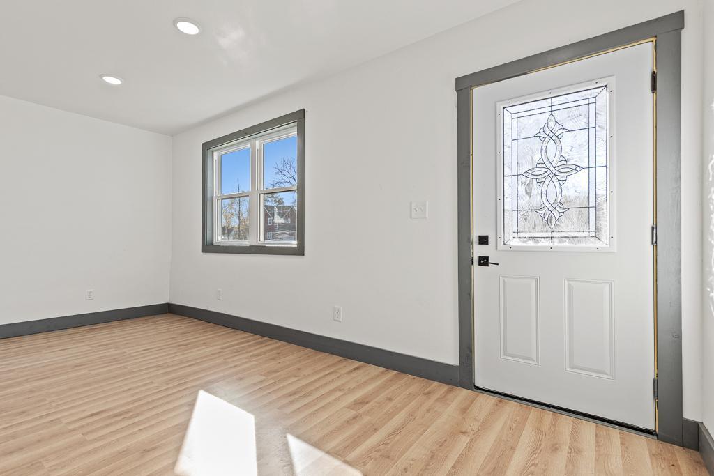 409 4th Street West Canby, MN 56220 - Photo 7 of 38