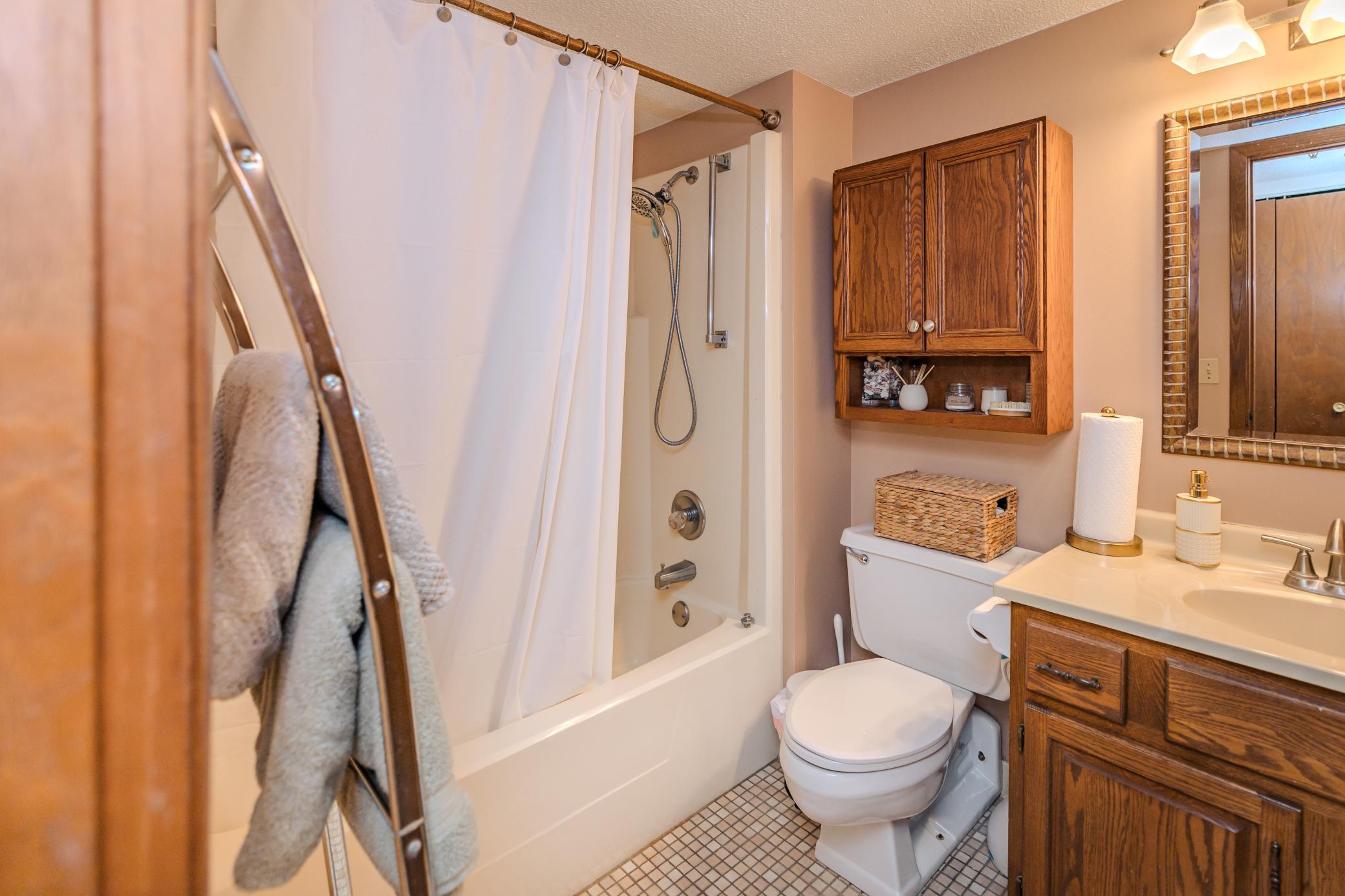 625 19th Street Northwest, Unit 300 Rochester, MN 55901 - Photo 54 of 75