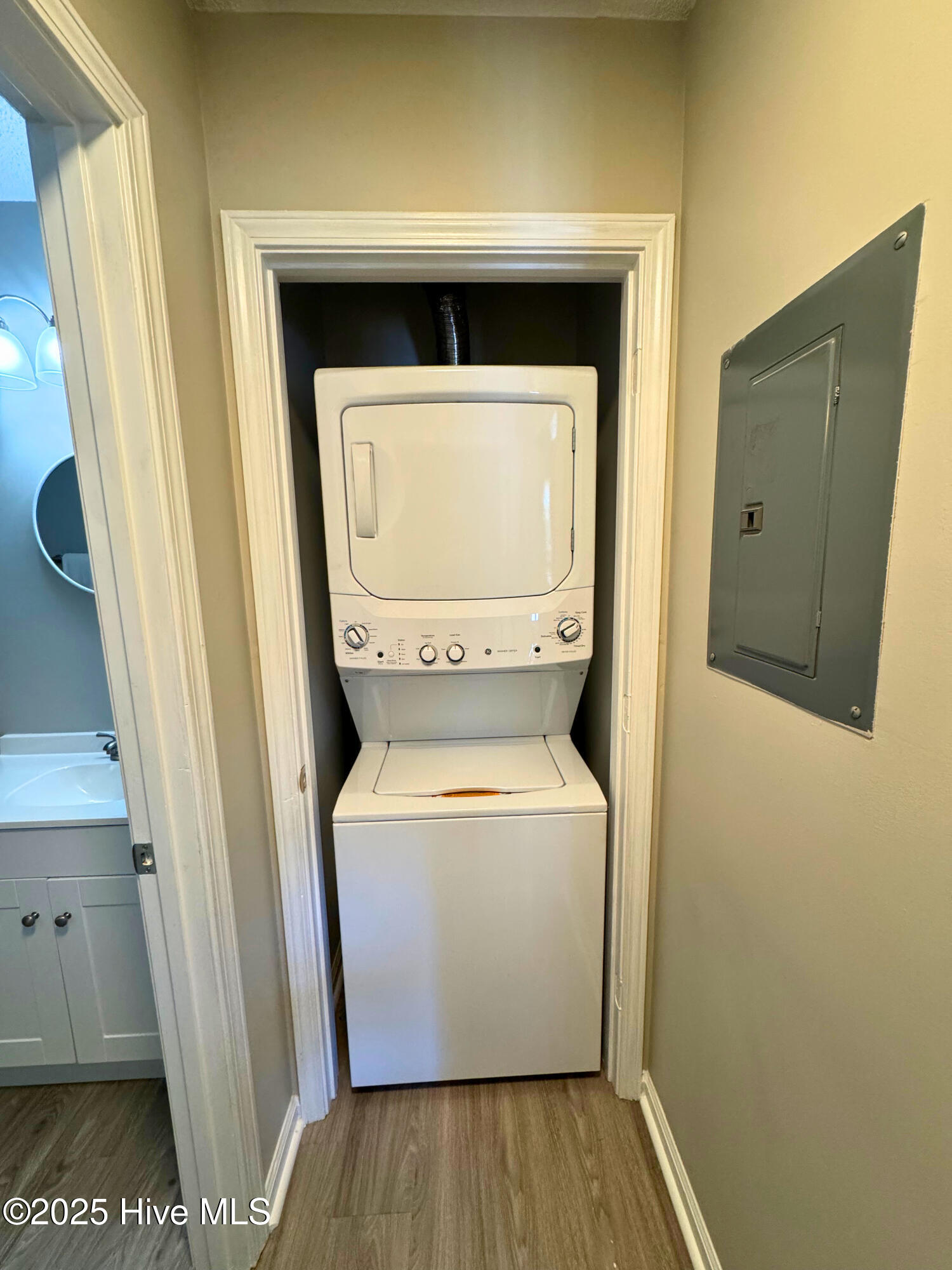 522 South Kerr Avenue, Unit 56 Wilmington, NC 28403 - Photo 8 of 15 f786c034-9943-4a83-b388-0af8fdca12a0