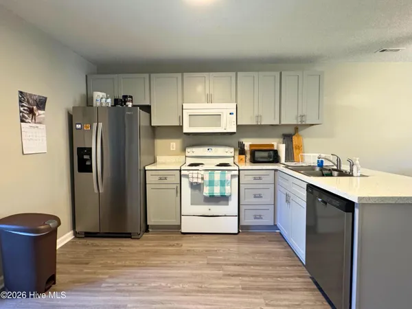 $1,200 | 522 South Kerr Avenue, Unit 56, Wilmington, NC 28403