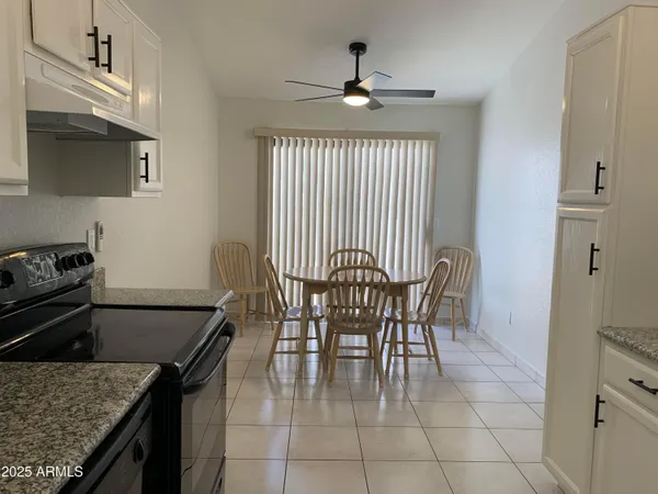 $2,350 | 15440 North 50th Place, Scottsdale, AZ 85254