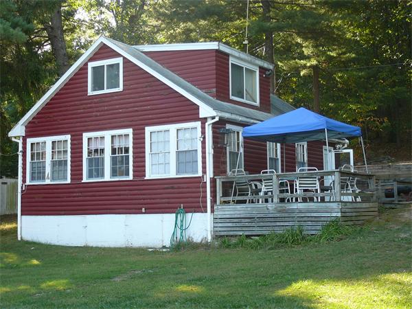 58 Spring St Extension Lunenburg, MA 01462 - Photo 2 of 13