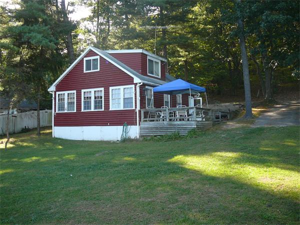58 Spring St Extension Lunenburg, MA 01462 - Photo 3 of 13