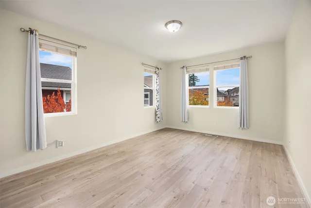 $3,600 | 1247 Northeast Hickory Lane, Unit 54, Issaquah, WA 98029