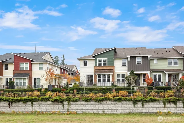 $3,600 | 1247 Northeast Hickory Lane, Unit 54, Issaquah, WA 98029