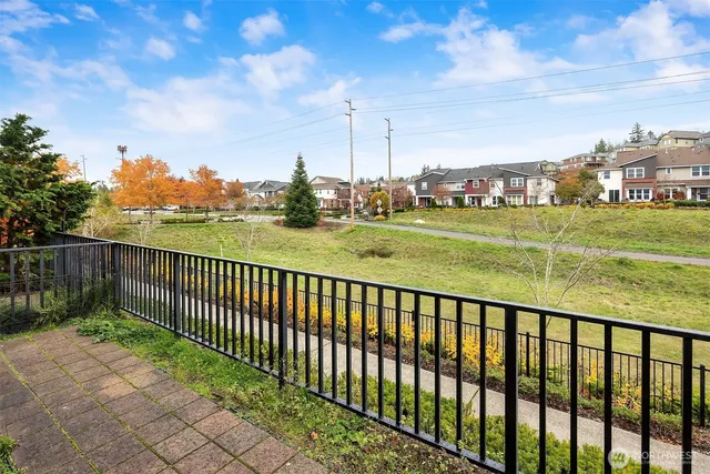 $3,600 | 1247 Northeast Hickory Lane, Unit 54, Issaquah, WA 98029