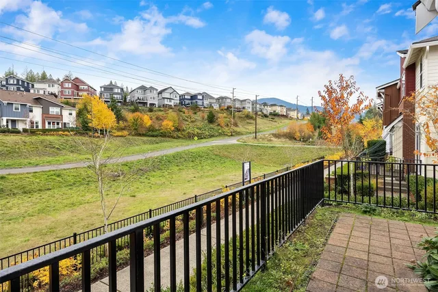 $3,600 | 1247 Northeast Hickory Lane, Unit 54, Issaquah, WA 98029