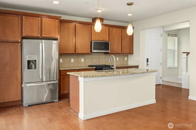 $3,600 | 1247 Northeast Hickory Lane, Unit 54, Issaquah, WA 98029