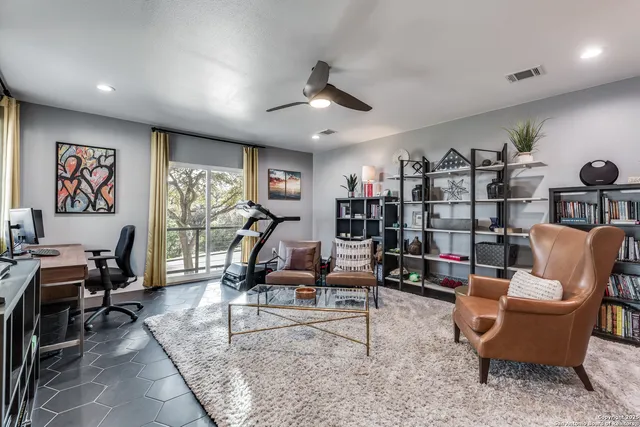 $1,299,999 | 311 East Woodlake Drive, San Antonio, TX 78229