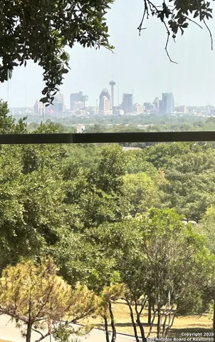 $1,299,999 | 311 East Woodlake Drive, San Antonio, TX 78229