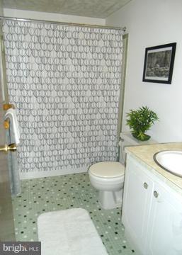 7807 Blue Grass Road Rosedale, MD 21237 - Photo 2 of 17 Bath