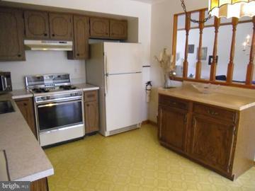 7807 Blue Grass Road Rosedale, MD 21237 - Photo 3 of 17 Kitchen