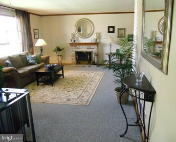 7807 Blue Grass Road Rosedale, MD 21237 - Photo 6 of 17 Living Room