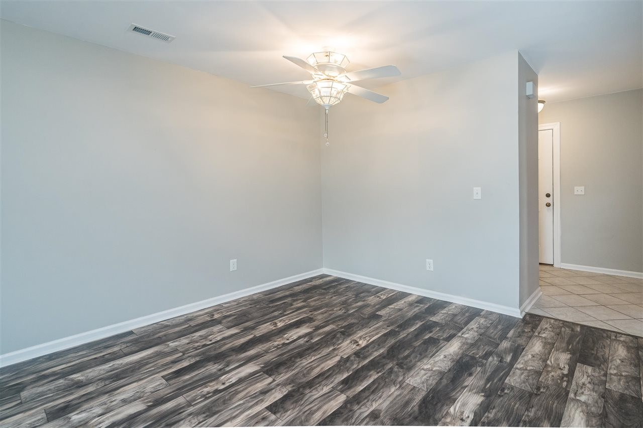 6905 Saxby Court Raleigh, NC 27613 - Photo 3 of 20 Dining Room