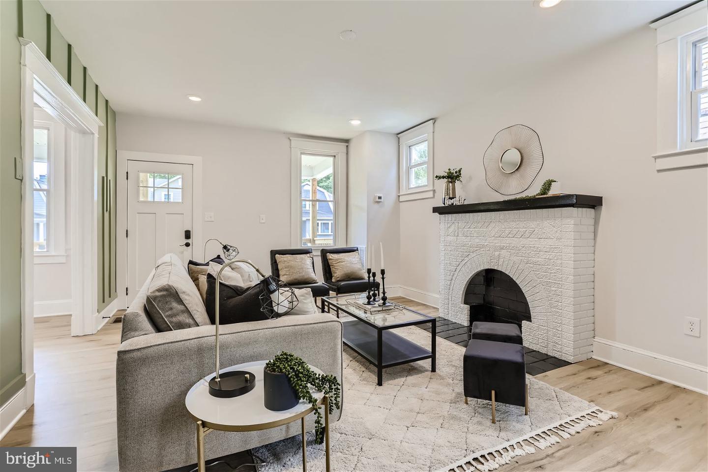 3023 Fendall Road Baltimore, MD 21207 - Photo 4 of 33 Gallery Image 4