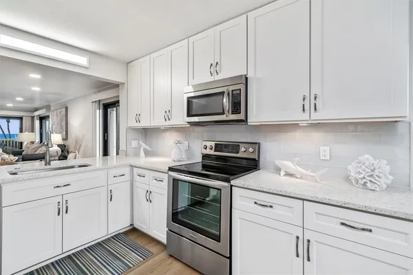 $13,000 | 8840 South Sea Oaks Way, Unit 109, Vero Beach, FL 32963