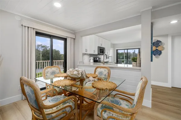 $13,000 | 8840 South Sea Oaks Way, Unit 109, Vero Beach, FL 32963