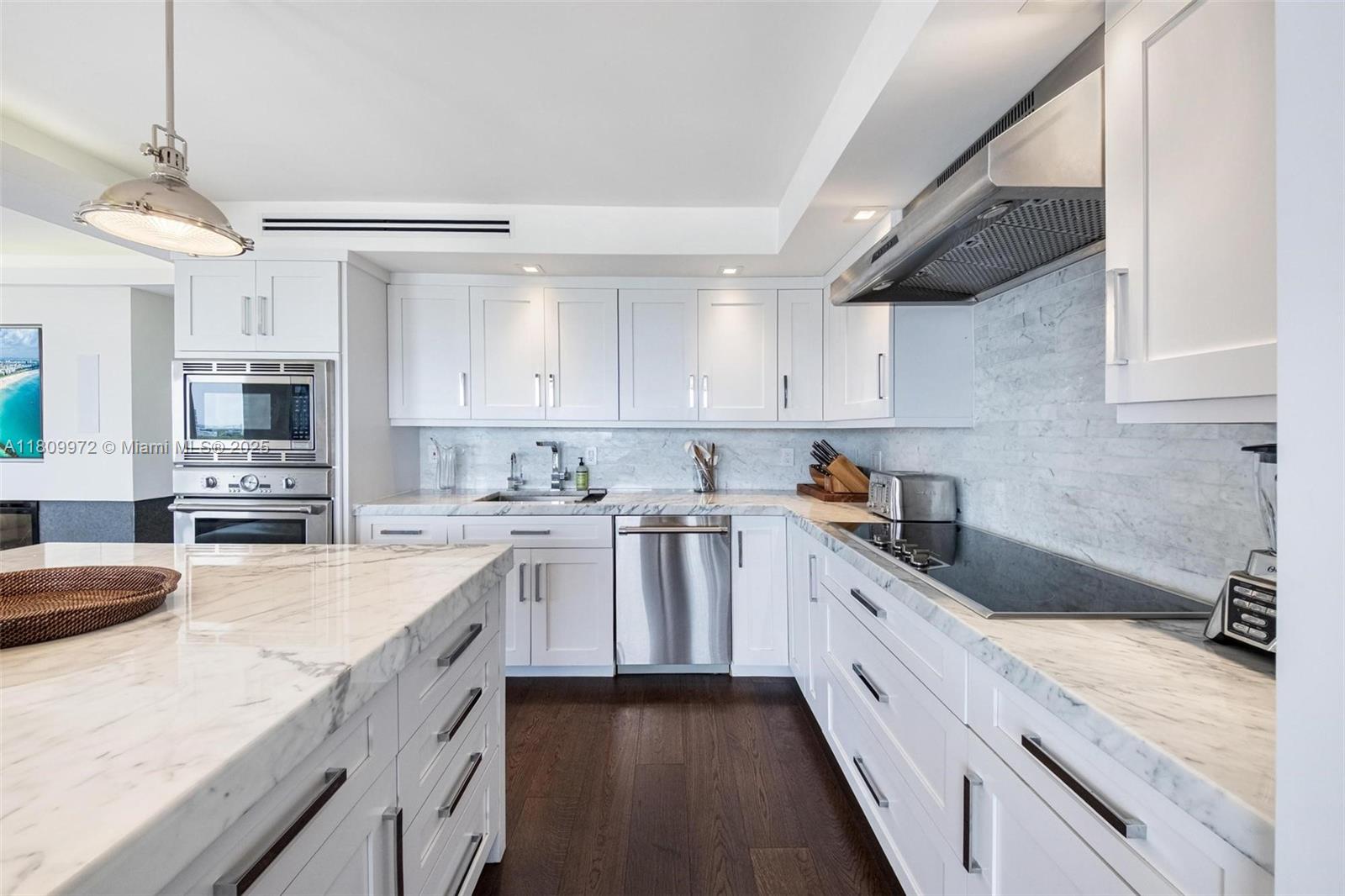 2901 South Bayshore Drive, Unit 17G/H Miami, FL 33133 - Photo 16 of 81