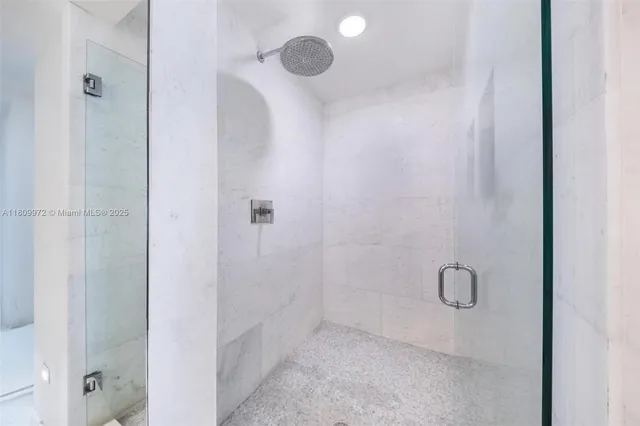 $2,850,000 | 2901 South Bayshore Drive, Unit 17G/H, Miami, FL 33133