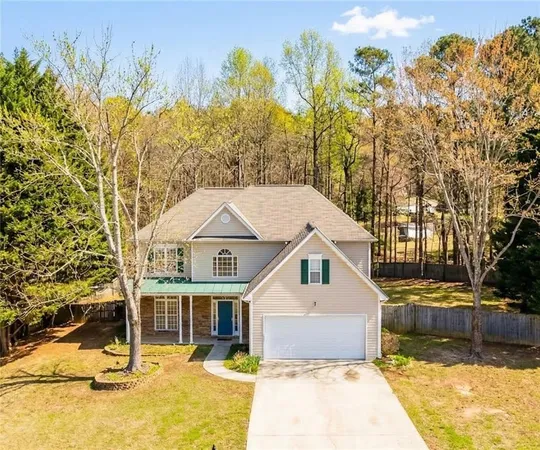$2,495 | 838 Pond View Court, Sugar Hill, GA 30518