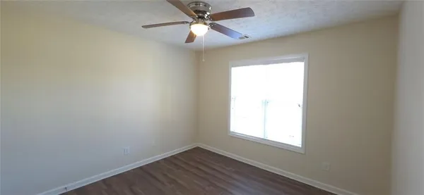 $2,495 | 838 Pond View Court, Sugar Hill, GA 30518