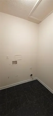 $2,495 | 838 Pond View Court, Sugar Hill, GA 30518