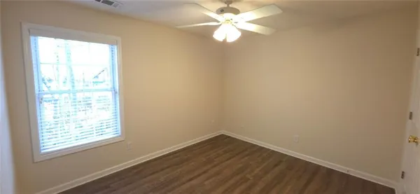 $2,495 | 838 Pond View Court, Sugar Hill, GA 30518