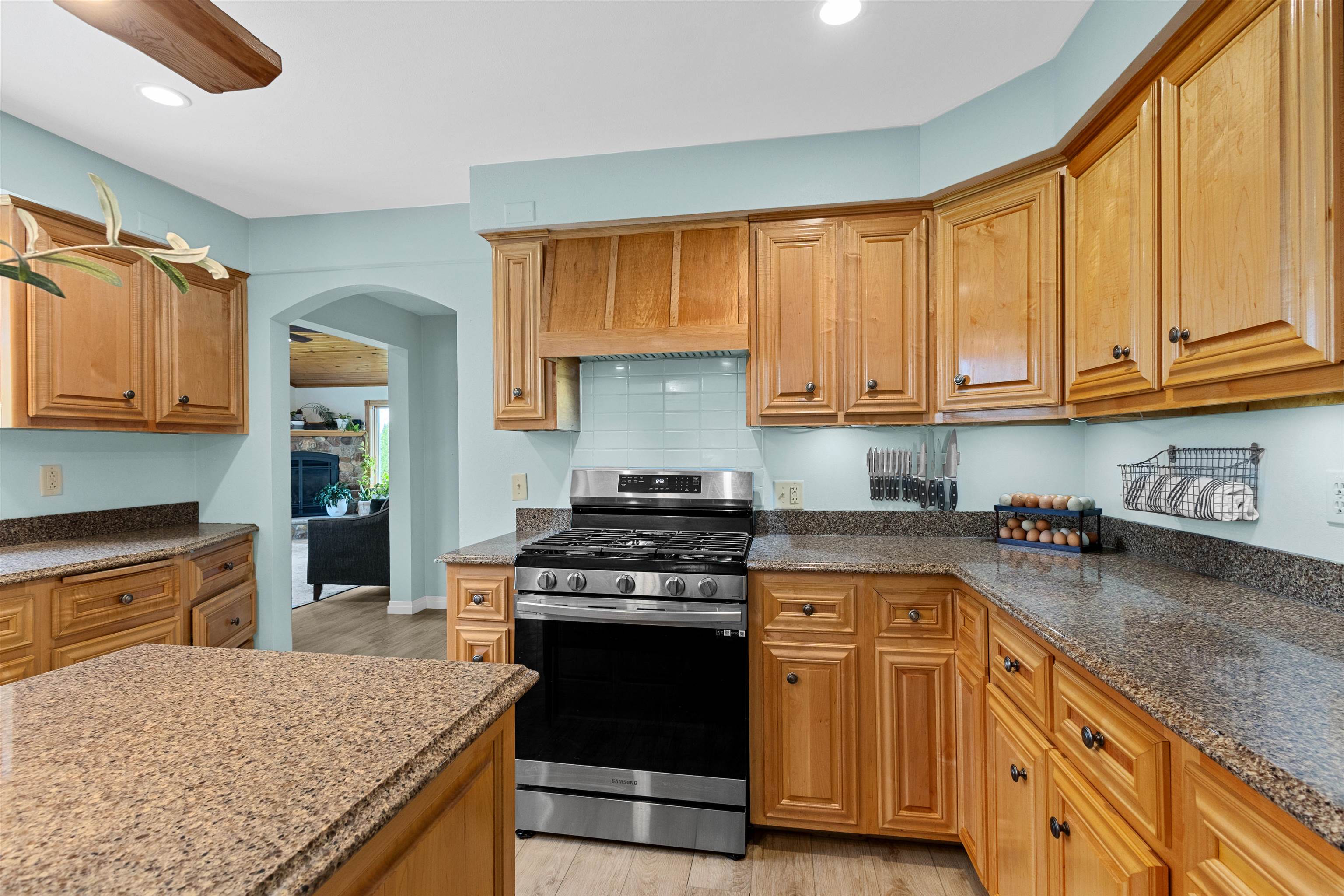 3415 Fairview Road Neenah, WI 54956 - Photo 12 of 64