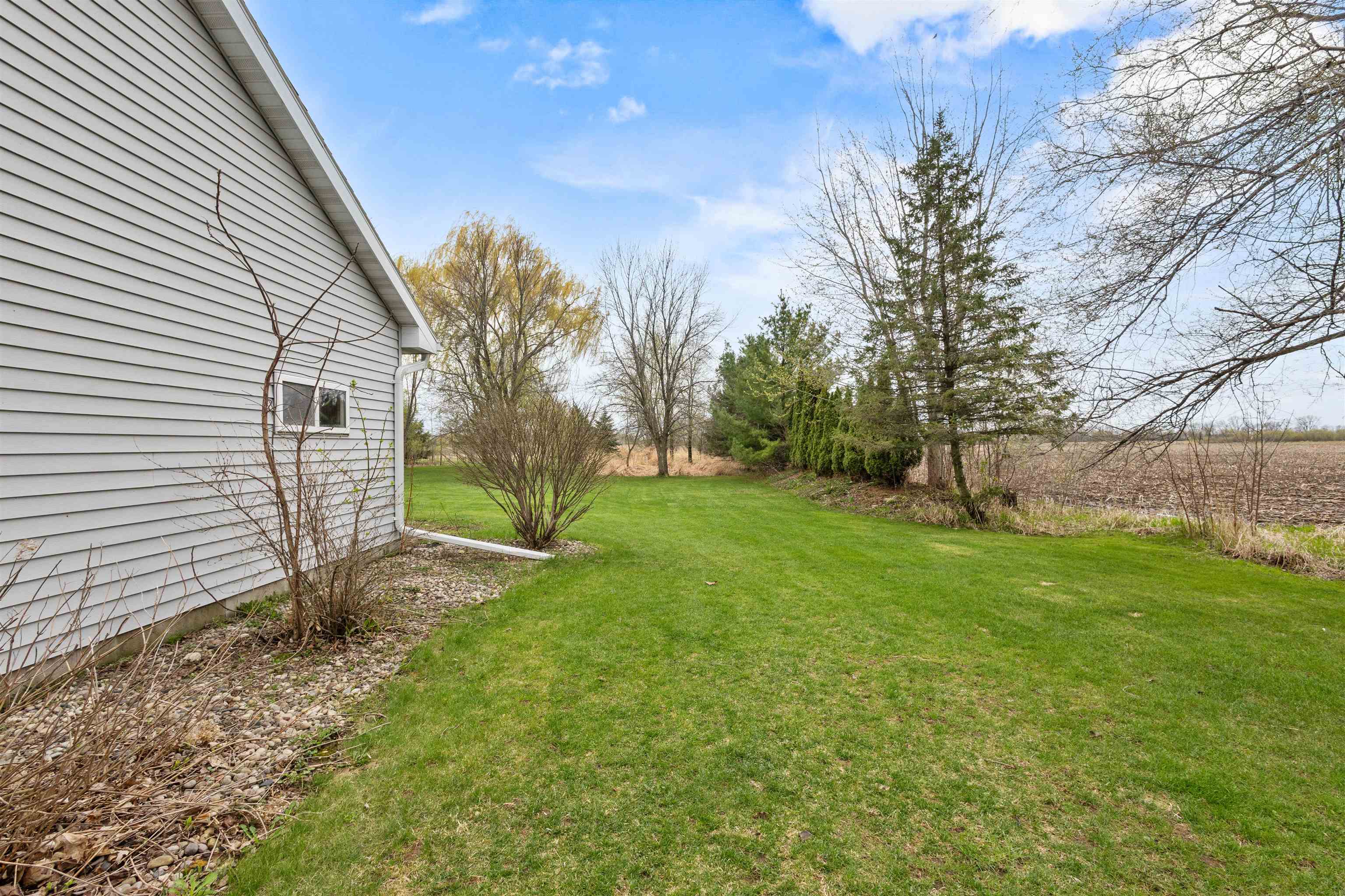 3415 Fairview Road Neenah, WI 54956 - Photo 47 of 64