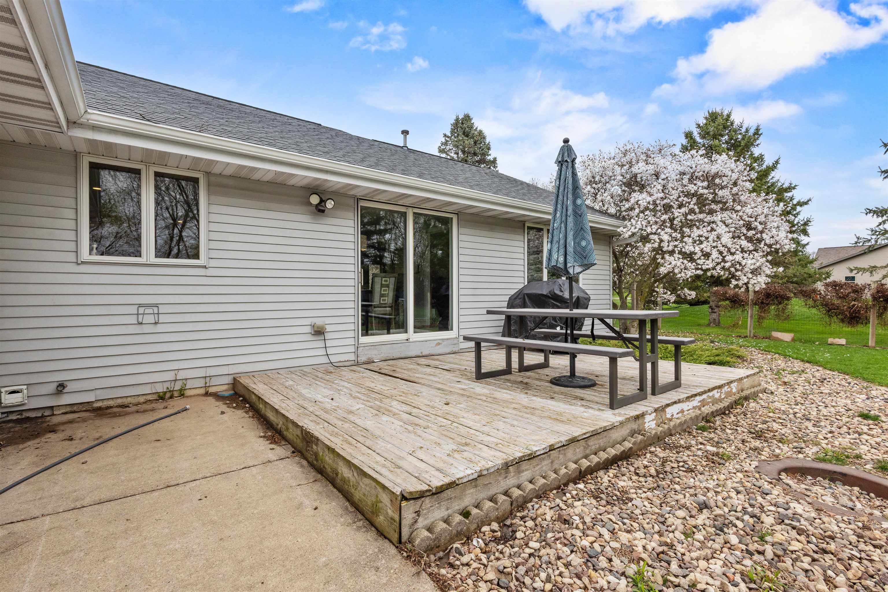 3415 Fairview Road Neenah, WI 54956 - Photo 52 of 64