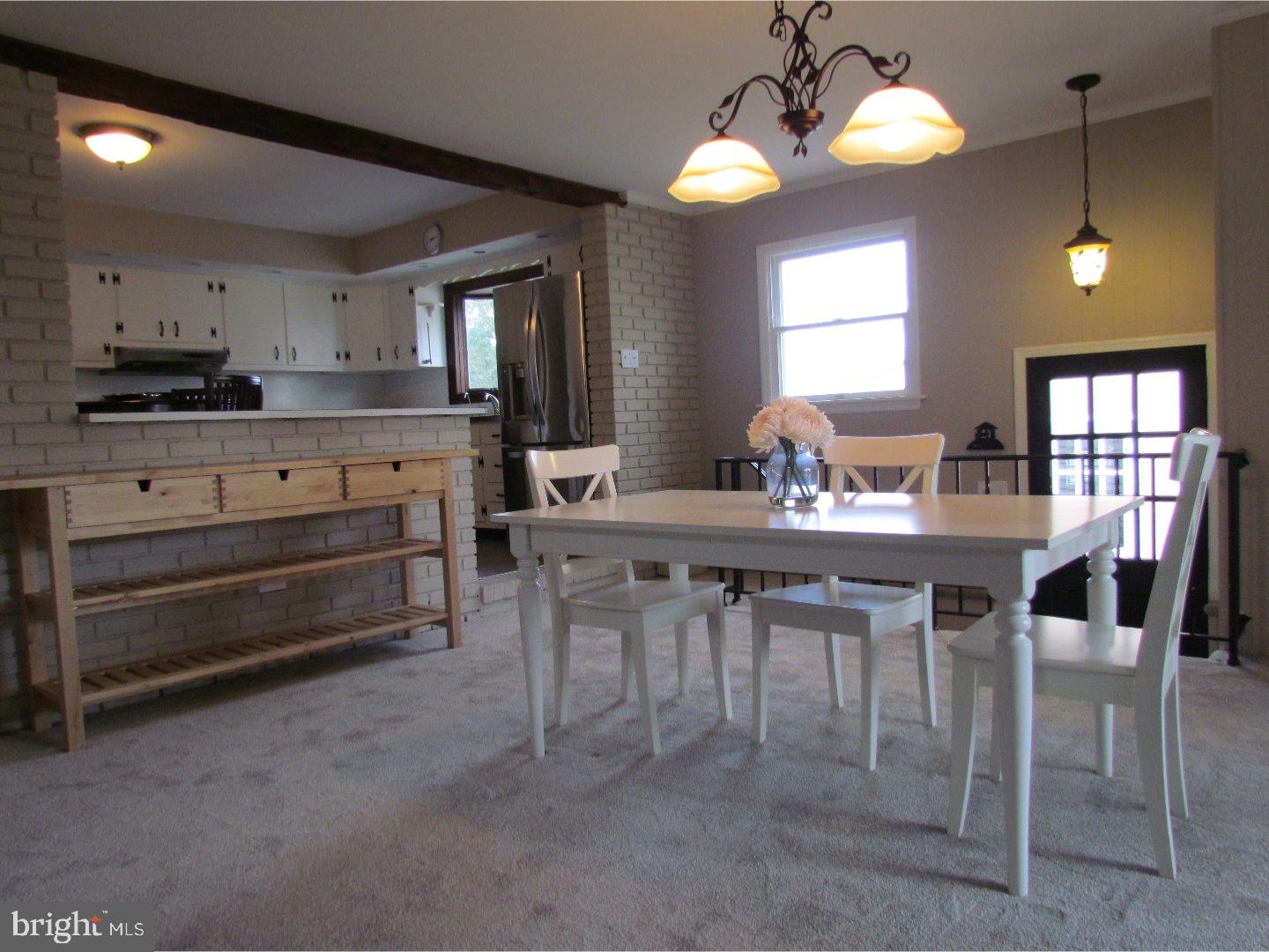 237 Stump Road Chalfont, PA 18914 - Photo 4 of 25