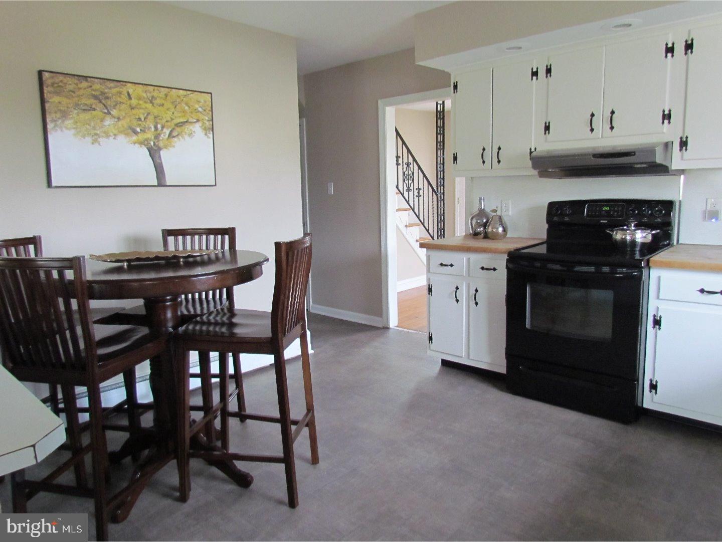 237 Stump Road Chalfont, PA 18914 - Photo 5 of 25