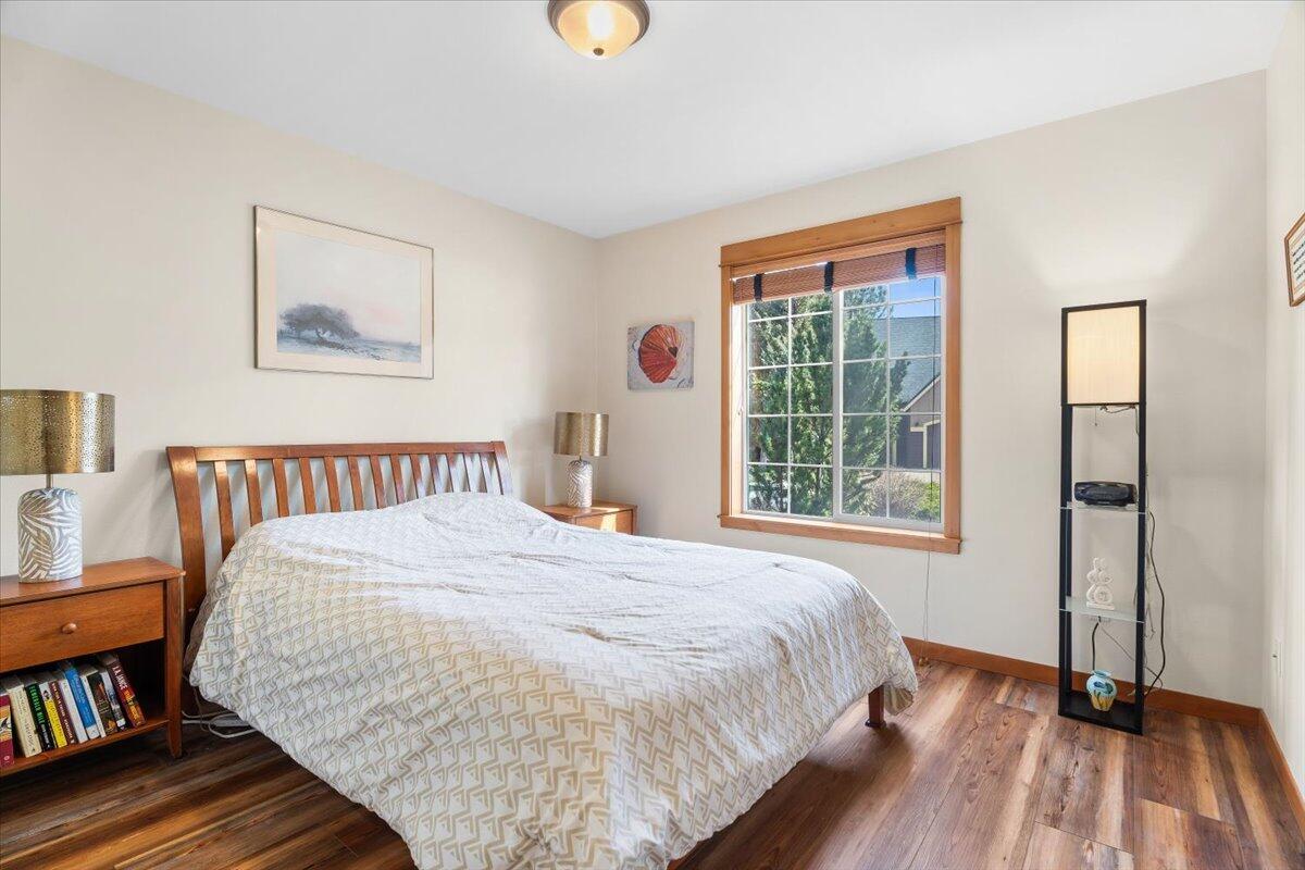 61213 Ridgewater Loop Bend, OR 97702 - Photo 39 of 60 31-Bedroom