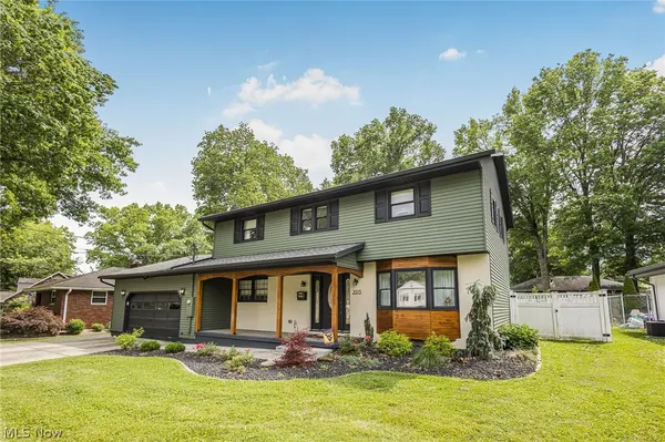 $335,000 | 2913 Fairview Avenue, Parkersburg, WV 26101