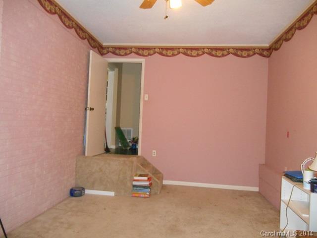 2755 Bud Arndt Road Maiden, NC 28650 - Photo 7 of 15 Gallery Image 7