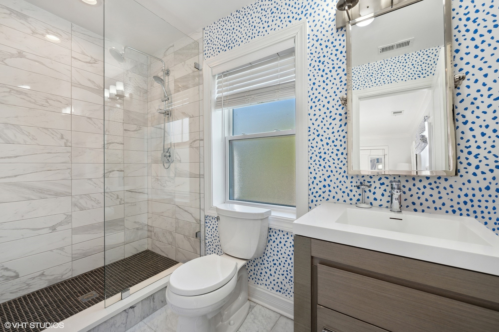 1501 Tower Road Winnetka, IL 60093 - Photo 13 of 23 Gallery Image 13