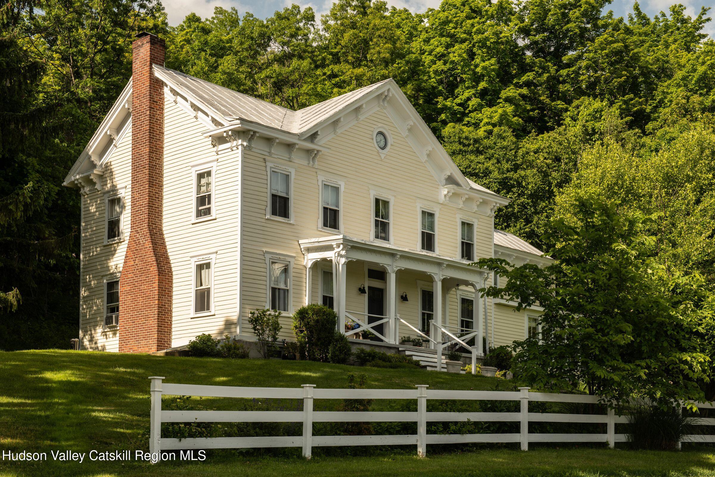 132 Decker Rd Pine Plains Ancram, NY 12502 - Photo 24 of 26 photo_online_023