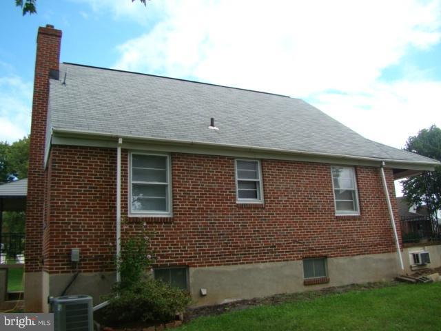 6500 Hazelwood Court Rosedale, MD 21237 - Photo 4 of 7 Exterior (General)