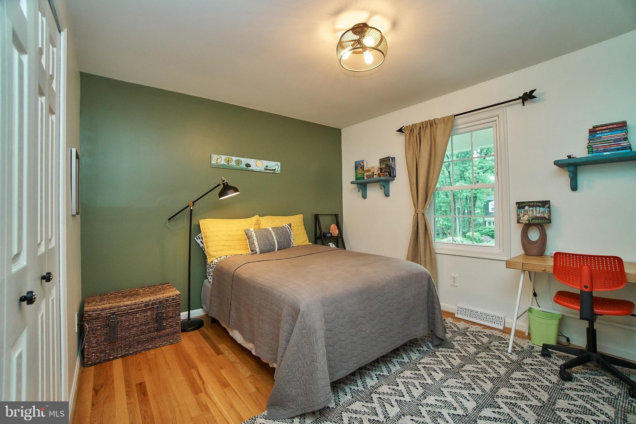 2358 Paddock Lane Reston, VA 20191 - Photo 20 of 38