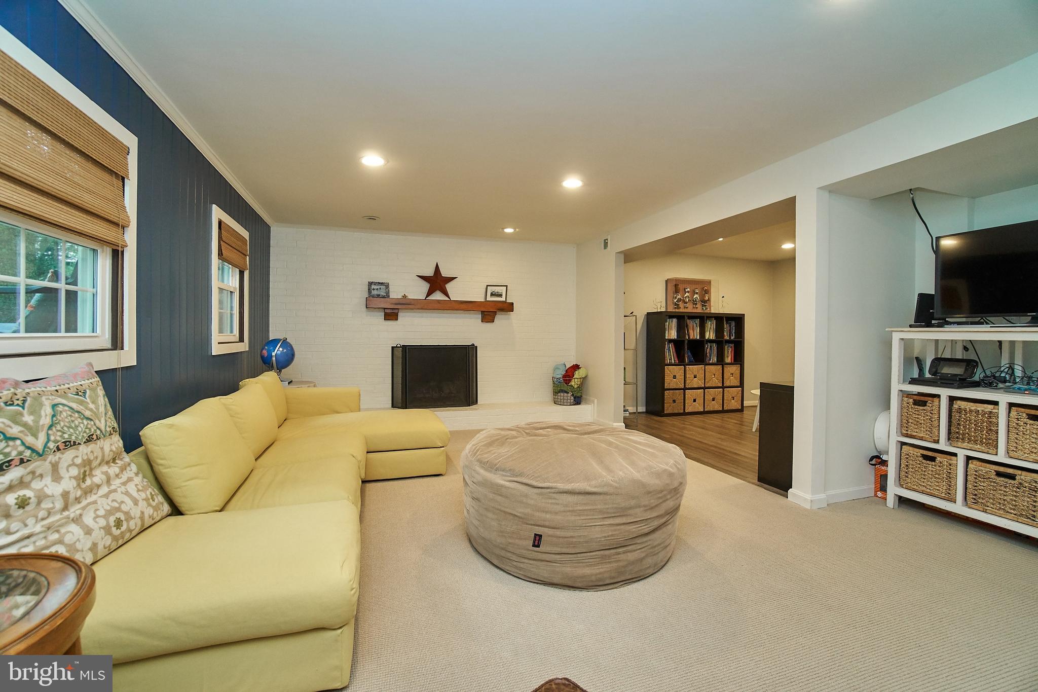 2358 Paddock Lane Reston, VA 20191 - Photo 23 of 38