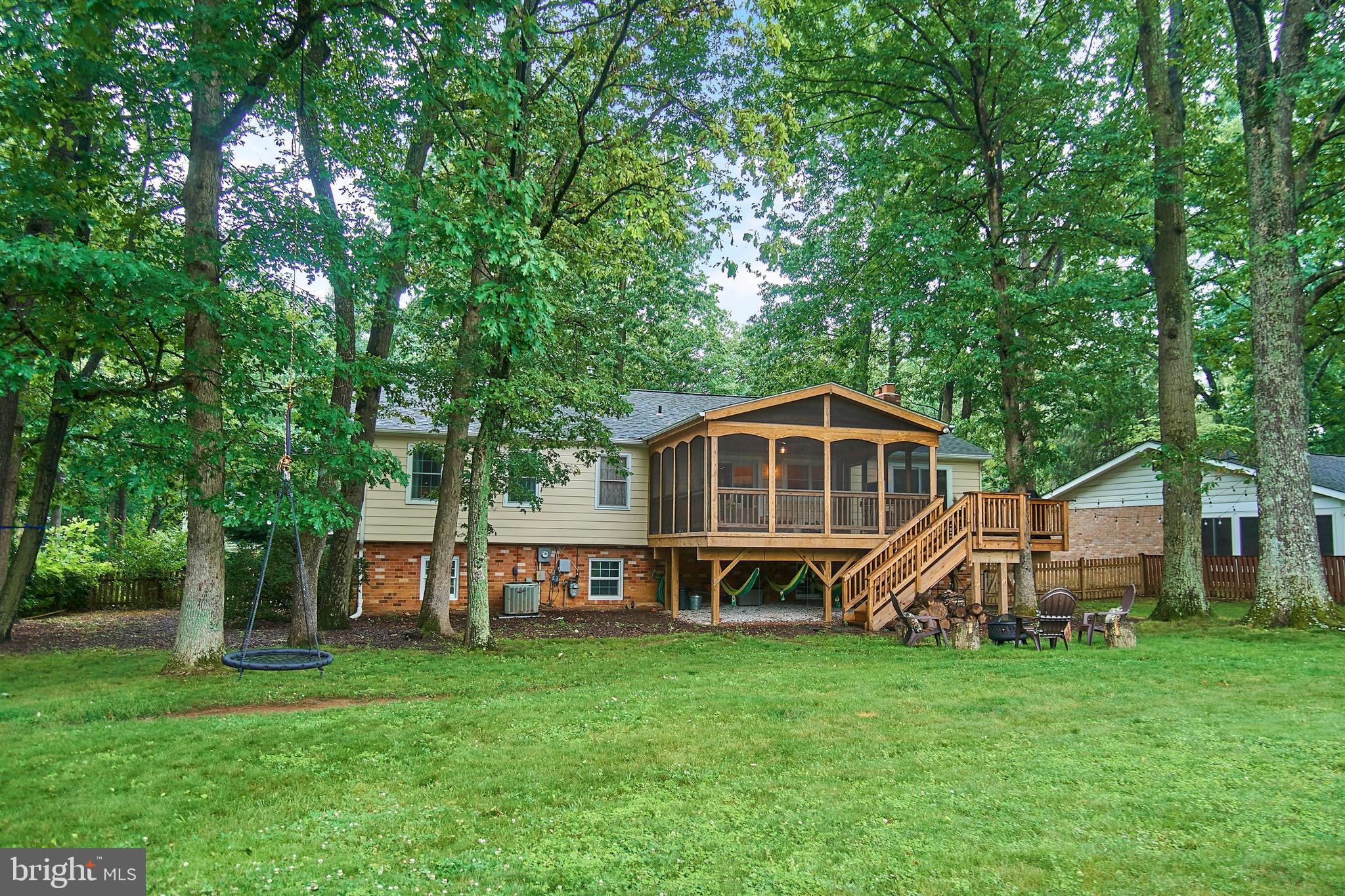 2358 Paddock Lane Reston, VA 20191 - Photo 38 of 38