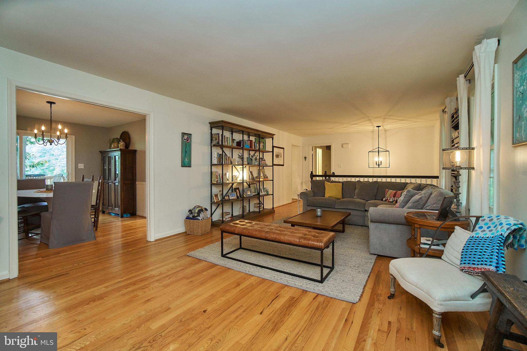 2358 Paddock Lane Reston, VA 20191 - Photo 8 of 38