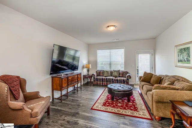 $350,000 | 14 Corsica Court, Simpsonville, SC 29681