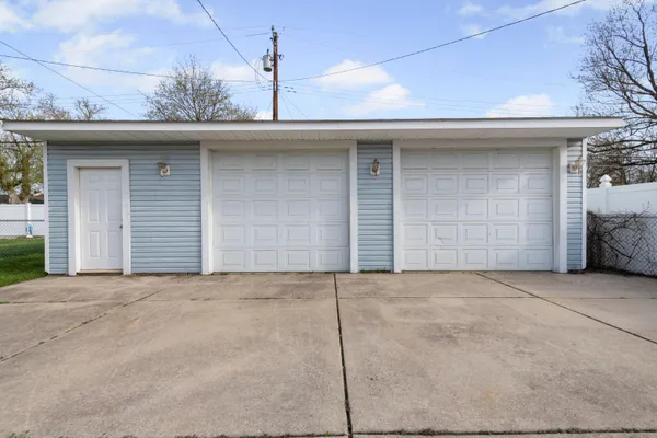 $200,000 | 32304 Hazelwood Street, Westland, MI 48186